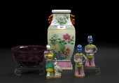 Chinese Export Porcelain Vase,