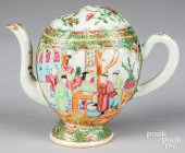 CHINESE EXPORT ROSE MEDALLION