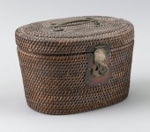 CHINESE EXPORT ROSE MEDALLION