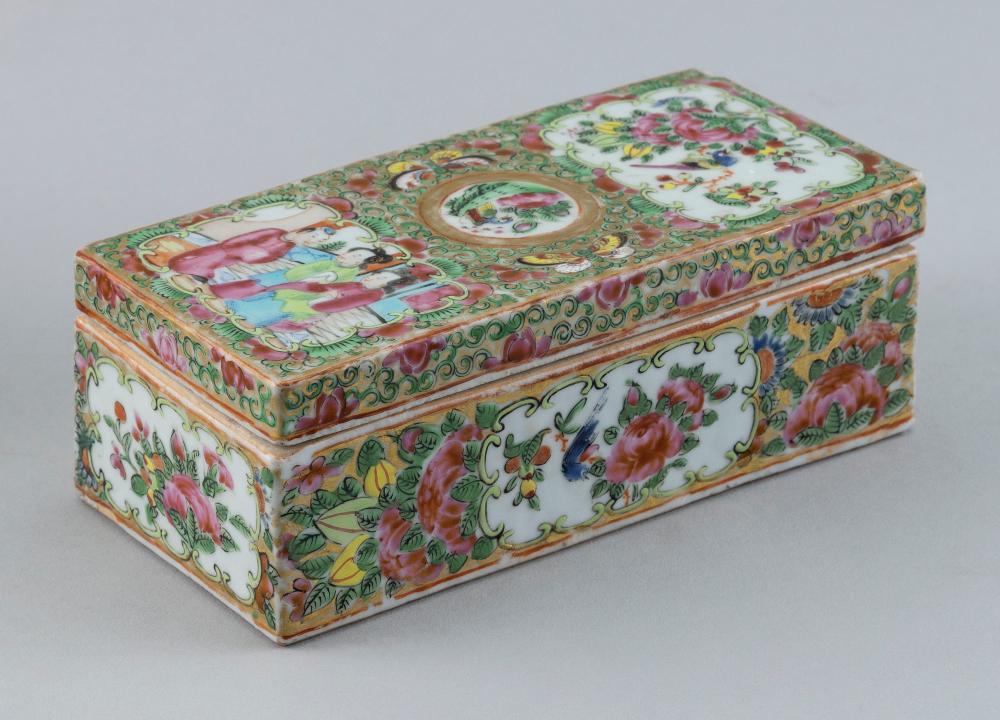 CHINESE EXPORT ROSE MEDALLION