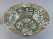 CHINESE EXPORT ROSE MEDALLION