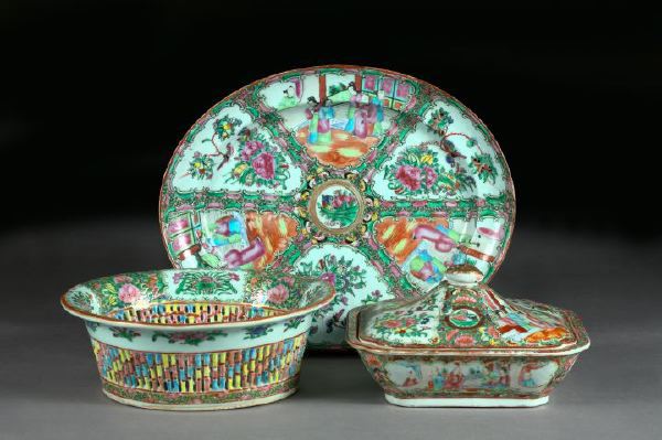 Chinese Export \"Rose Medallion\"