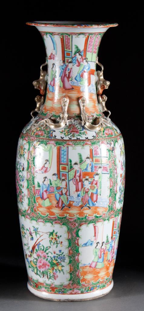 Chinese Export Rose Medallion