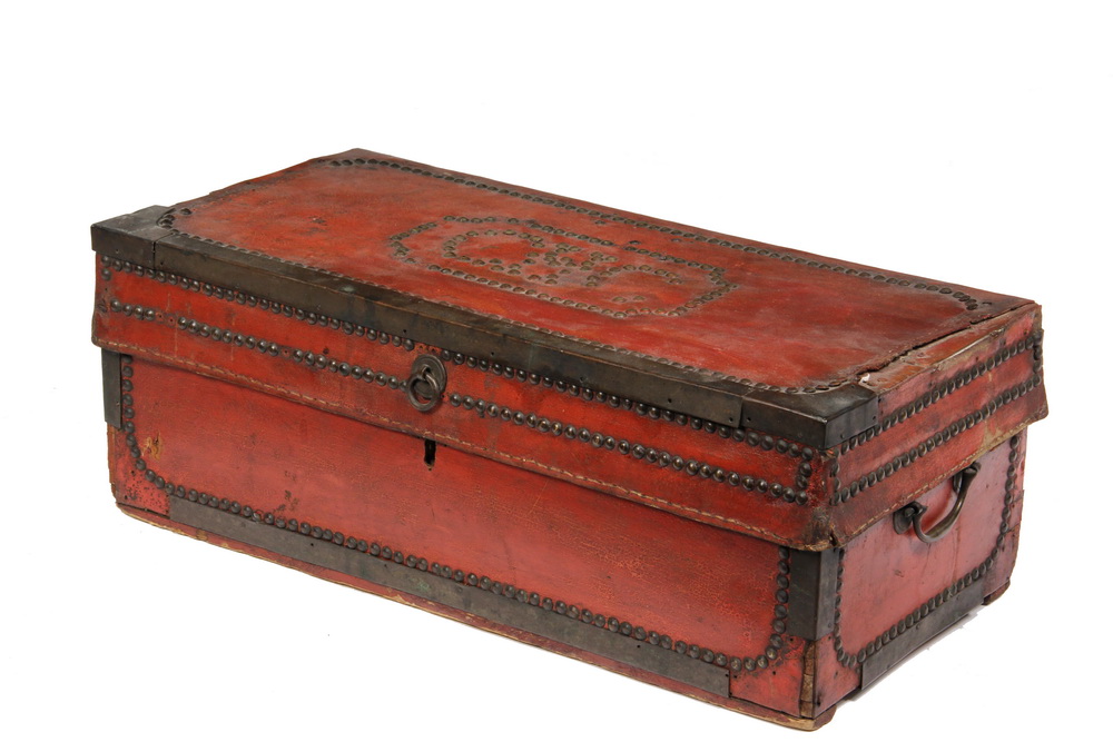 CHINESE EXPORT TRUNK - 19th c