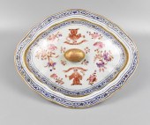CHINESE EXPORT TUREEN & COVER,