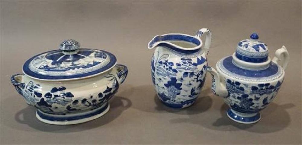 CHINESE EXPORT TYPE CANTON BLUE AND