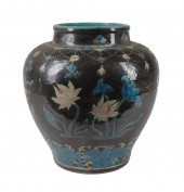 CHINESE FAHUA PORCELAIN VASECh