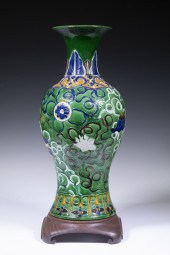 CHINESE FAHUA SANCAI GLAZE VAS