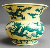 CHINESE FAMILLE JAUNE AND DRAG