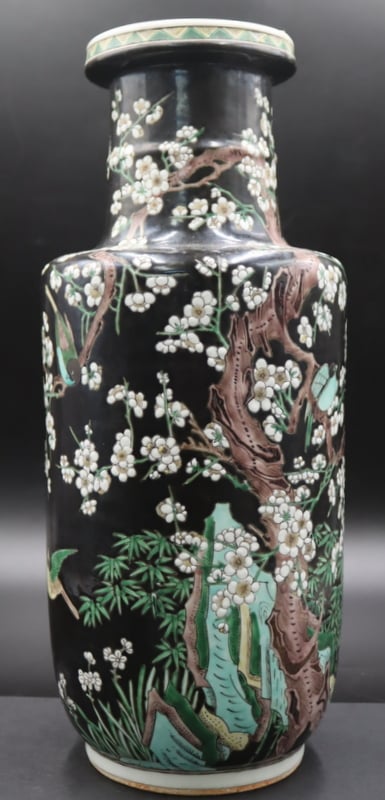 CHINESE FAMILLE NOIR 'BIRDS AND