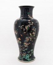 CHINESE FAMILLE NOIR FLORAL &