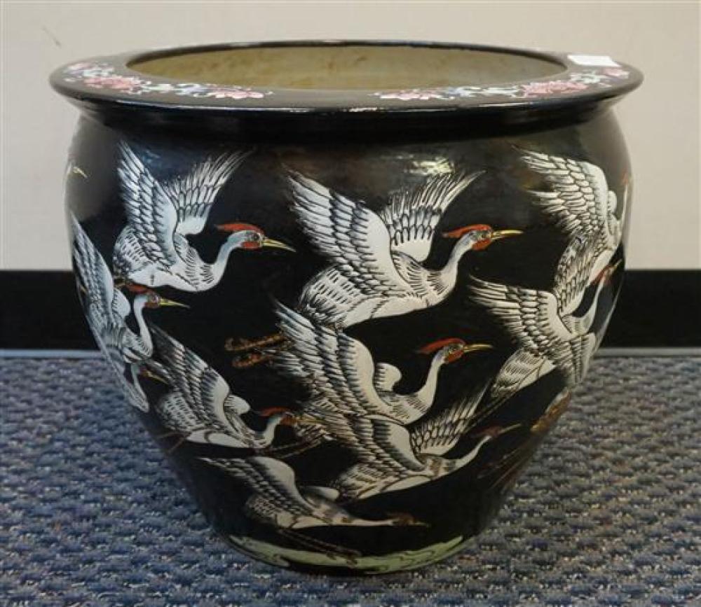 CHINESE FAMILLE NOIRE PORCELAIN