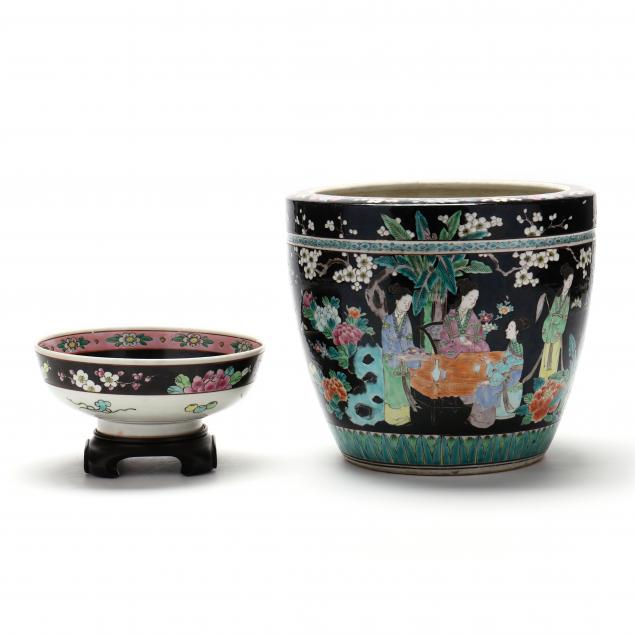 CHINESE FAMILLE NOIRE PORCELAIN