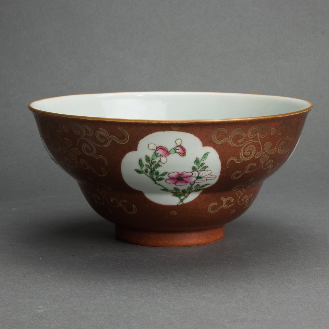 CHINESE FAMILLE ROSE AND