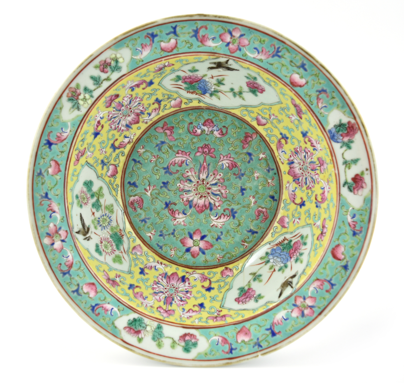 CHINESE FAMILLE ROSE BASIN W/