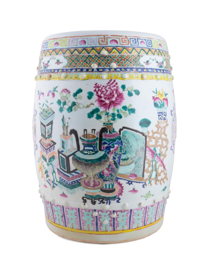CHINESE FAMILLE ROSE BOGU AND