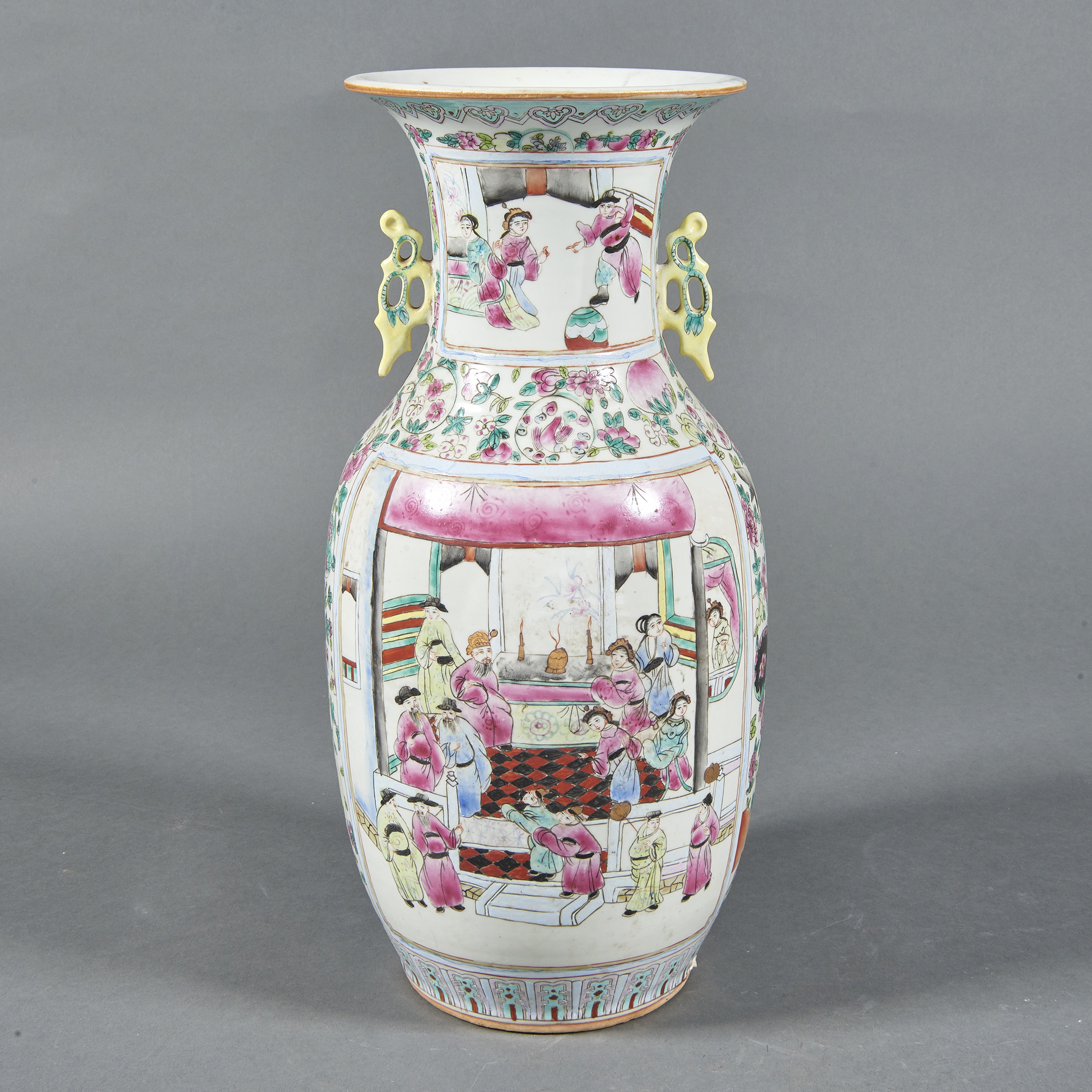 CHINESE FAMILLE ROSE FIGURAL VASE
