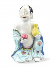 CHINESE FAMILLE ROSE FIGURE OF