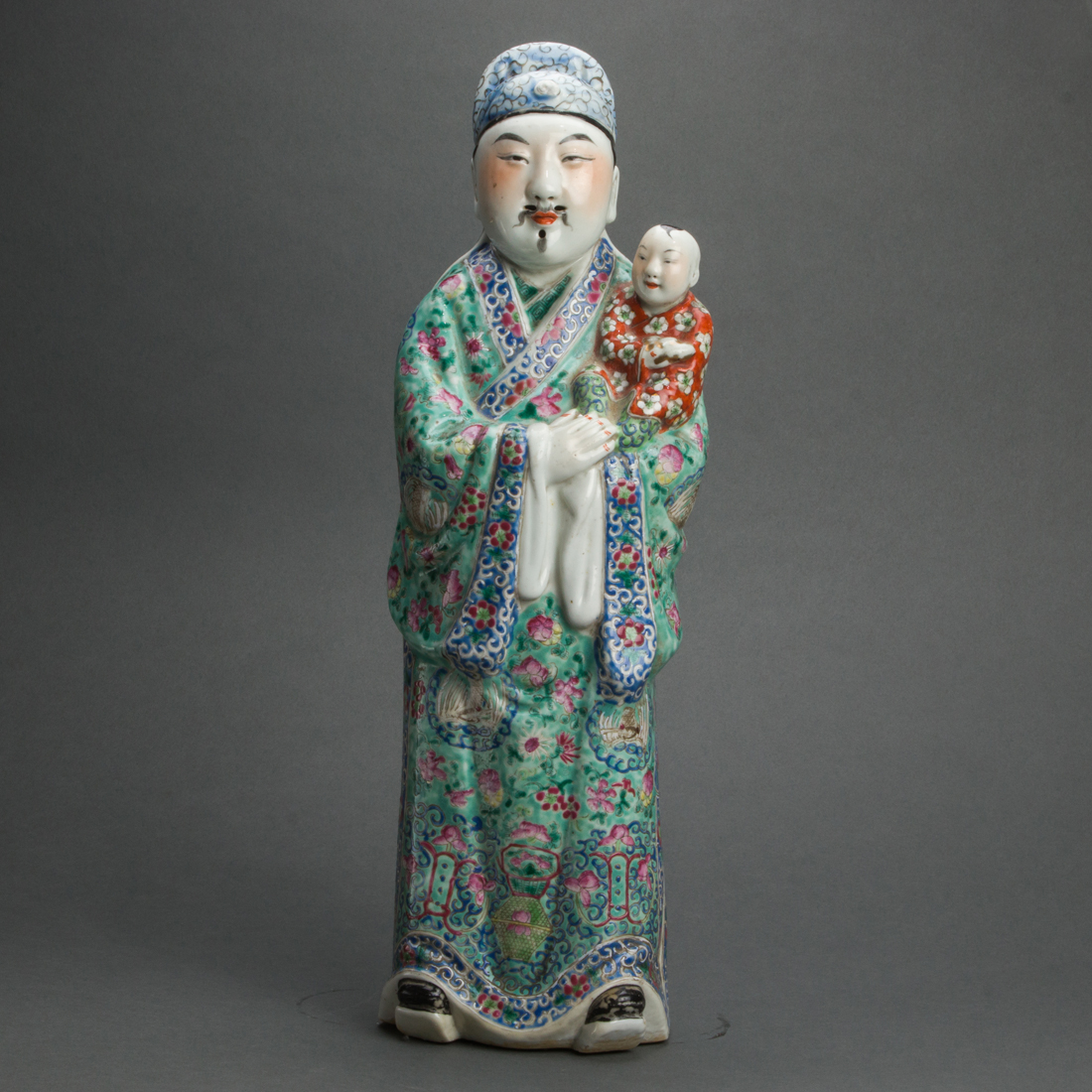 CHINESE FAMILLE ROSE FIGURE OF A