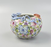 CHINESE FAMILLE ROSE FLORAL WA