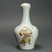 CHINESE FAMILLE ROSE GARLIC MO