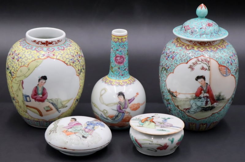 CHINESE FAMILLE ROSE GROUPING.