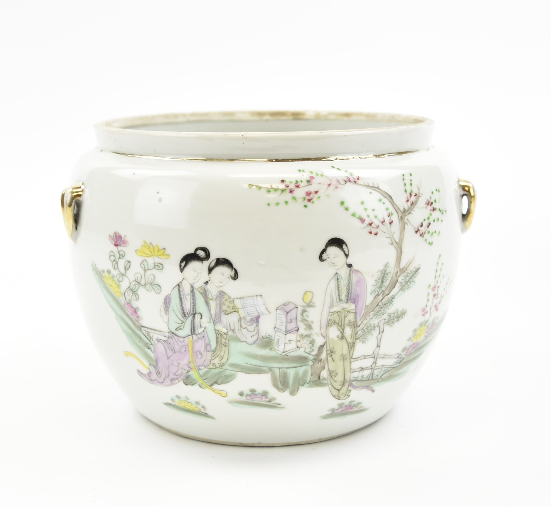 CHINESE FAMILLE ROSE JAR Chinese