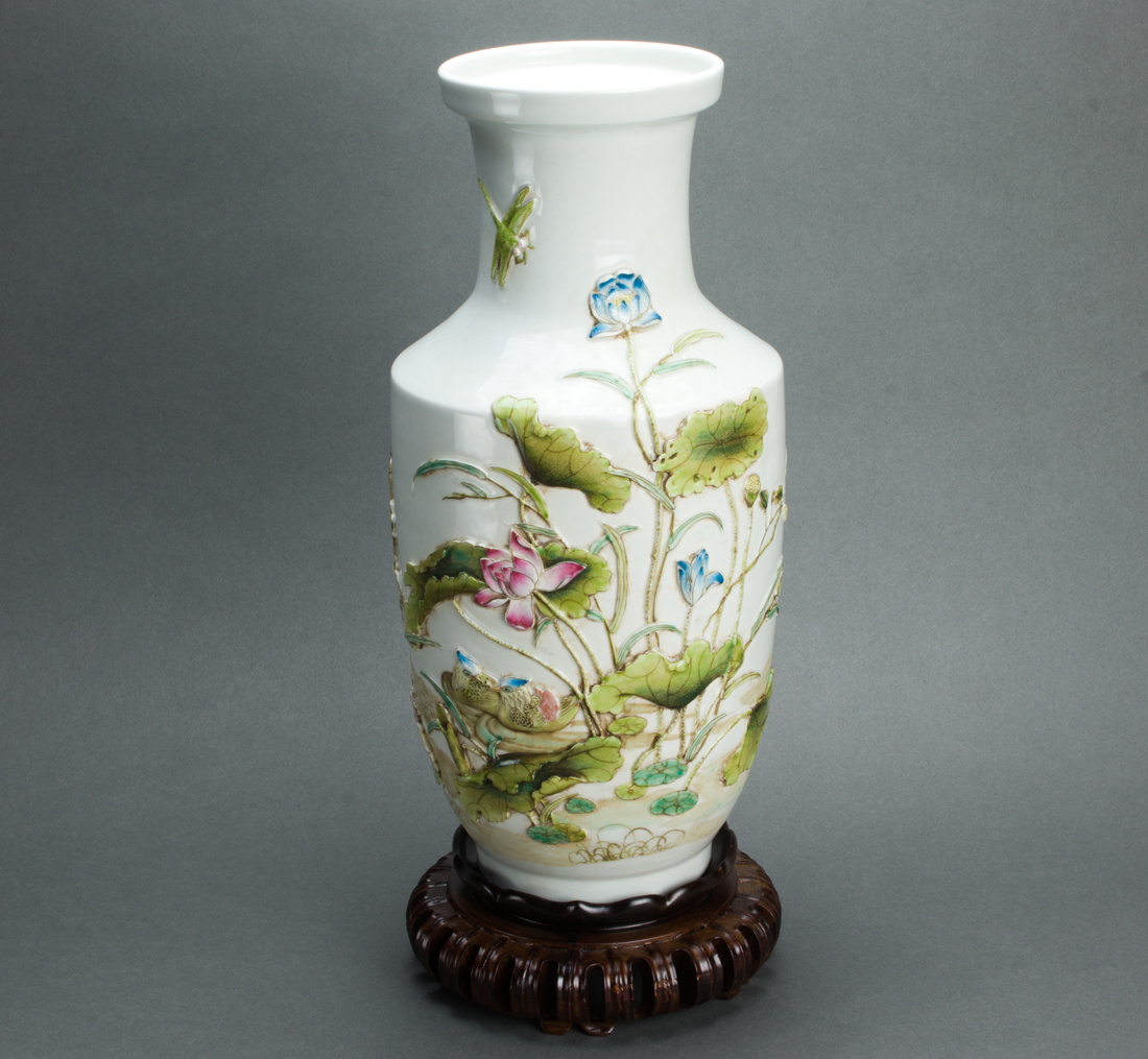 CHINESE FAMILLE ROSE MOLDED VASE