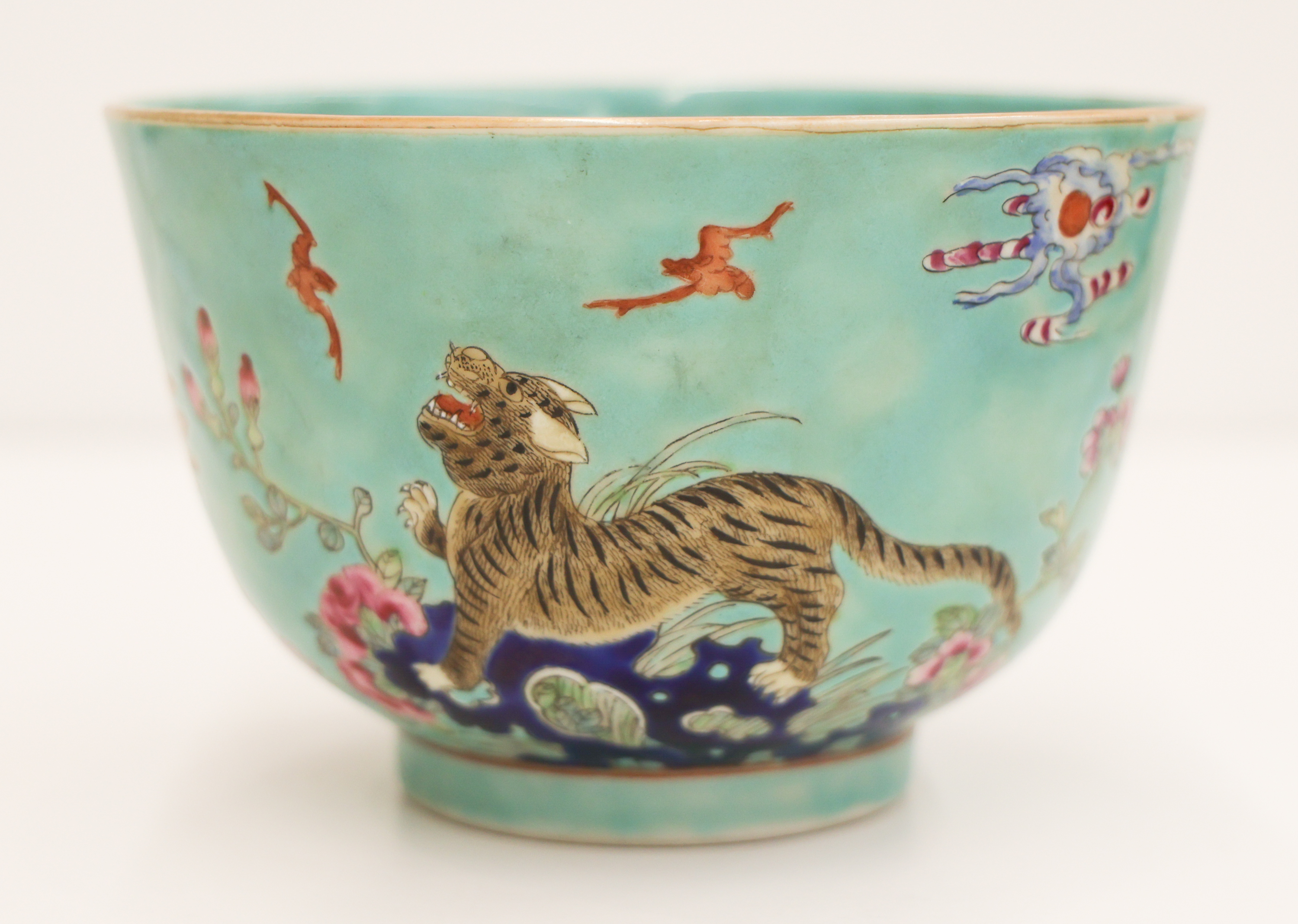 Chinese Famille Rose Mythological