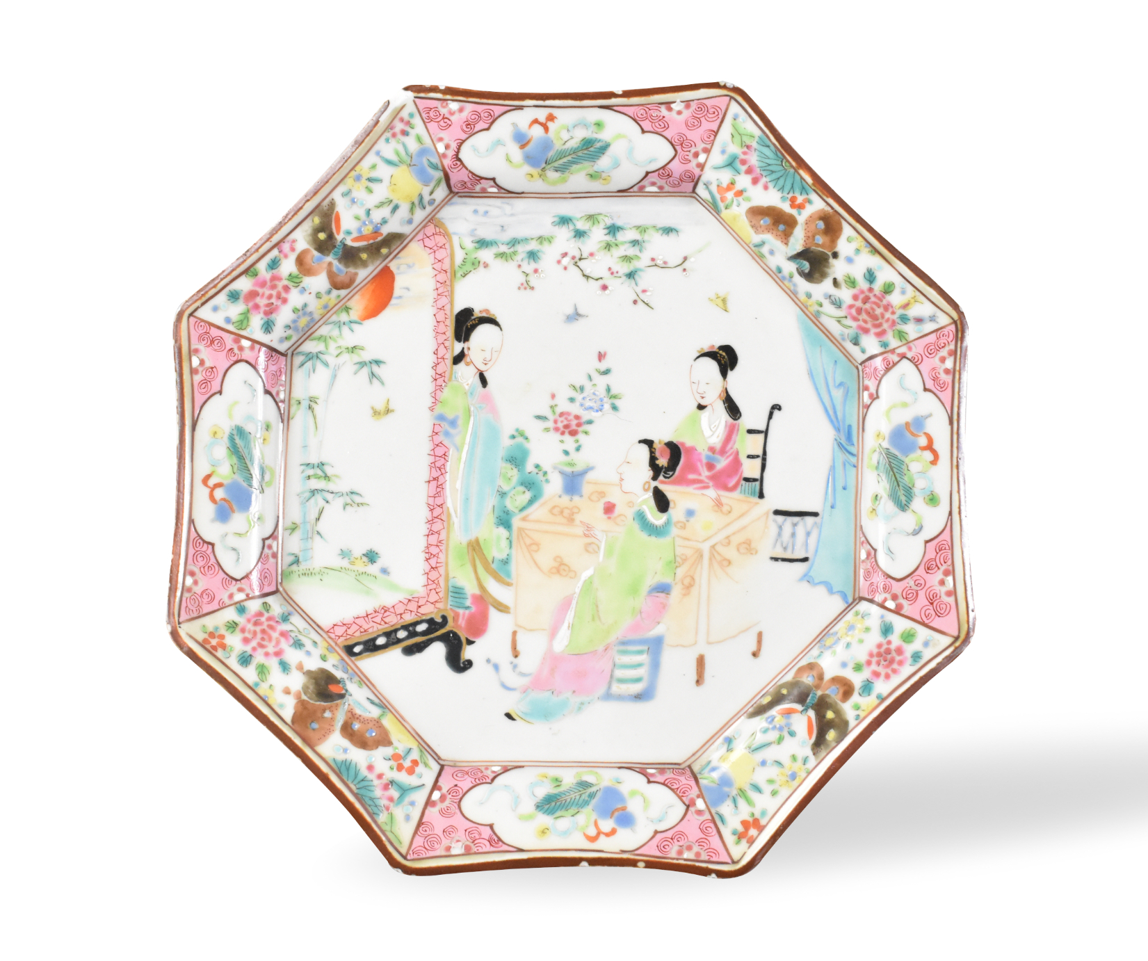 CHINESE FAMILLE ROSE OCTAGONAL