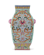 CHINESE FAMILLE ROSE PANELED B
