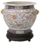 CHINESE FAMILLE ROSE PORCELAIN