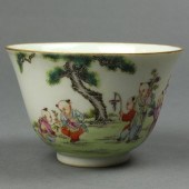 CHINESE FAMILLE ROSE TEA CUP C