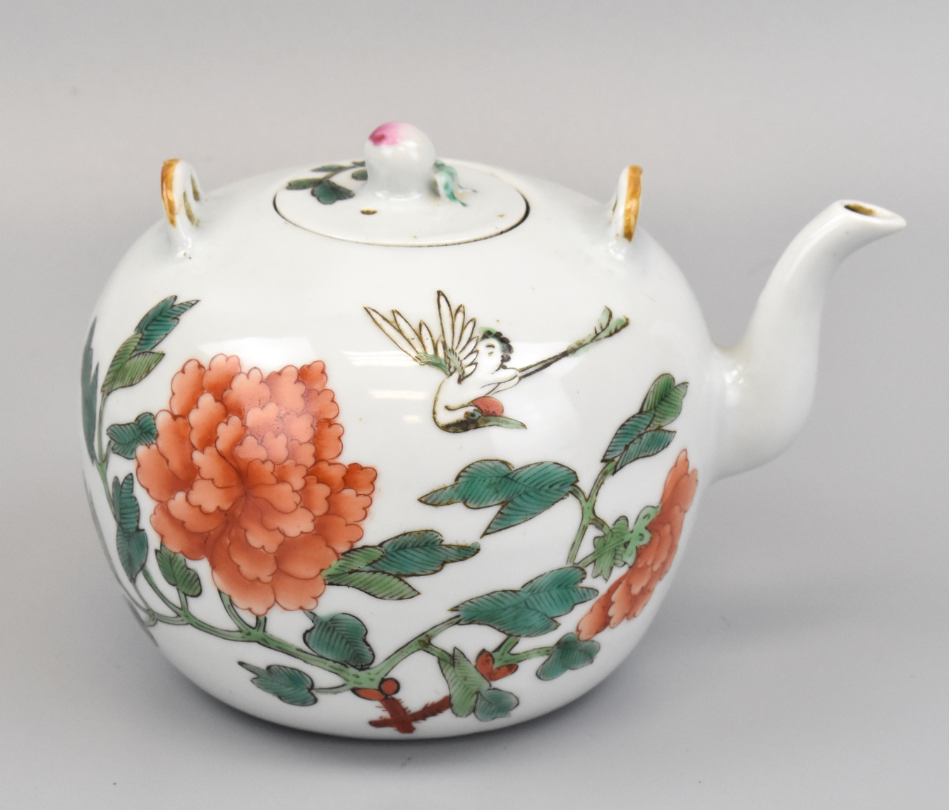 CHINESE FAMILLE ROSE TEAPOT W/