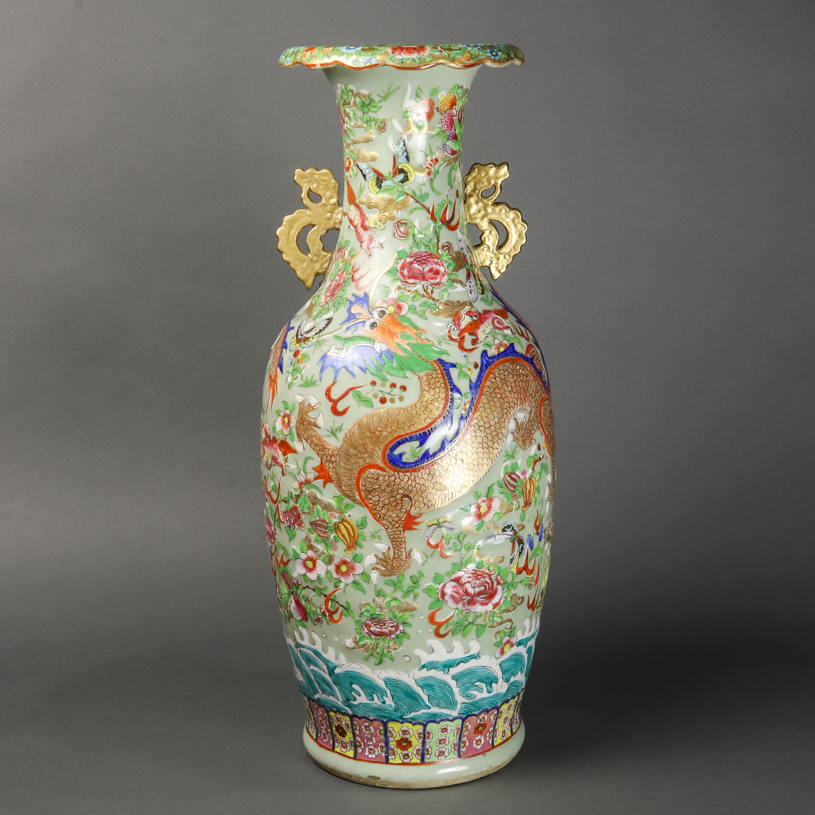 CHINESE FAMILLE ROSE VASE Chinese