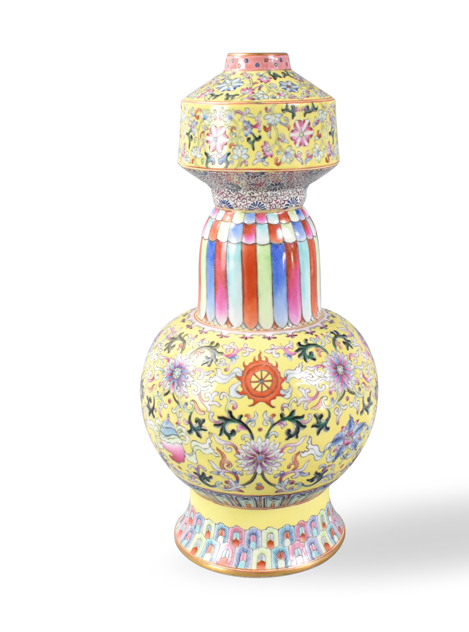 CHINESE FAMILLE ROSE VASE WITH