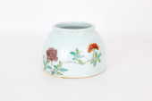 CHINESE FAMILLE ROSE WATER POT