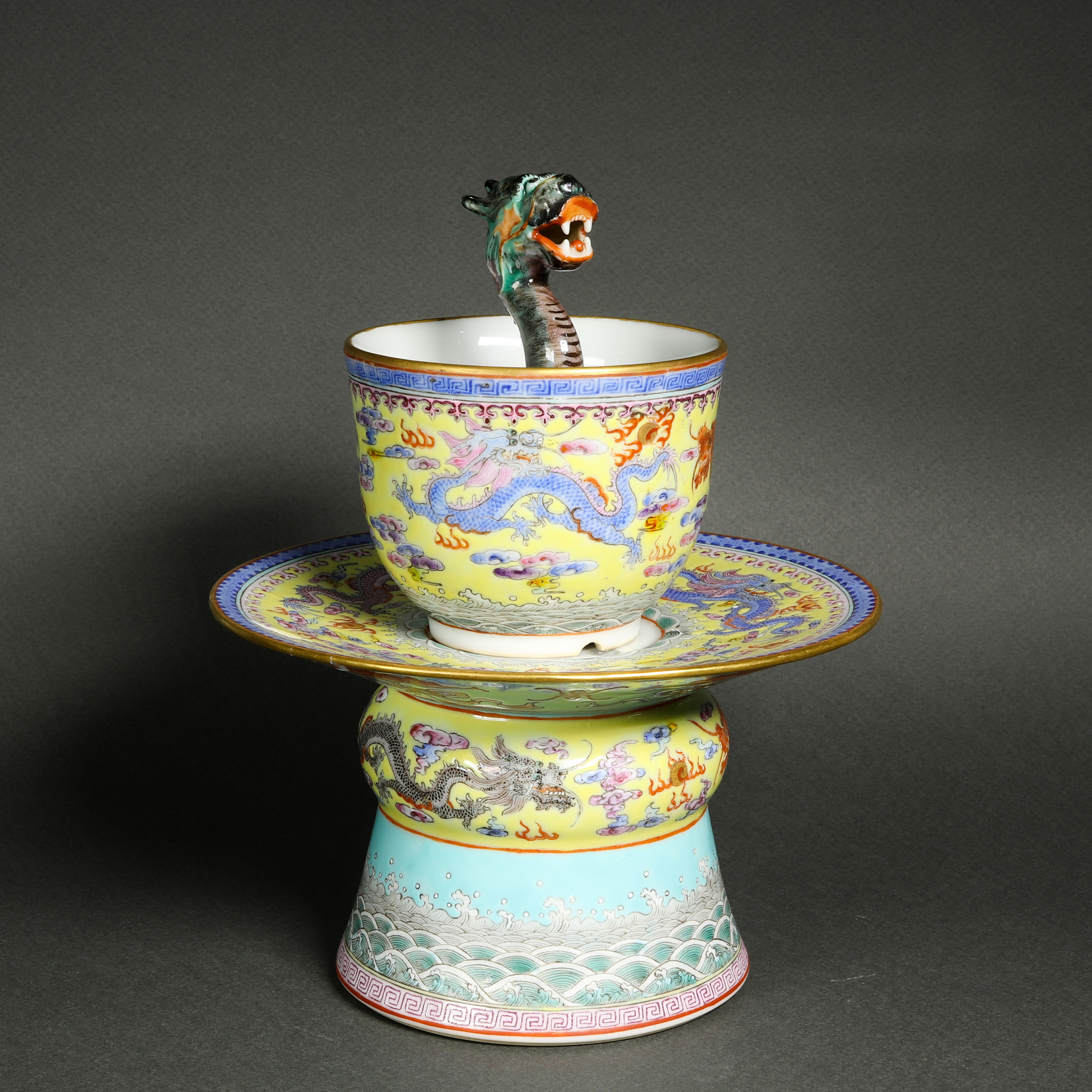 CHINESE FAMILLE ROSE WINE CUP