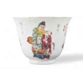 CHINESE FAMILLE ROSE WUSHUANGP