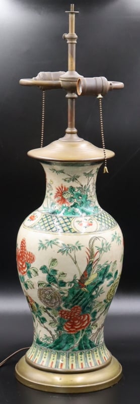CHINESE FAMILLE VERTE BALUSTER VASE