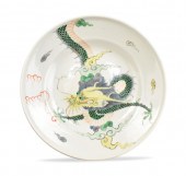 CHINESE FAMILLE VERTE DISH W/