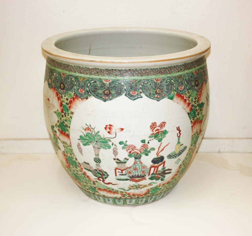 CHINESE FAMILLE VERTE ENAMELED