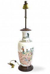 CHINESE FAMILLE VERTE FIGURAL