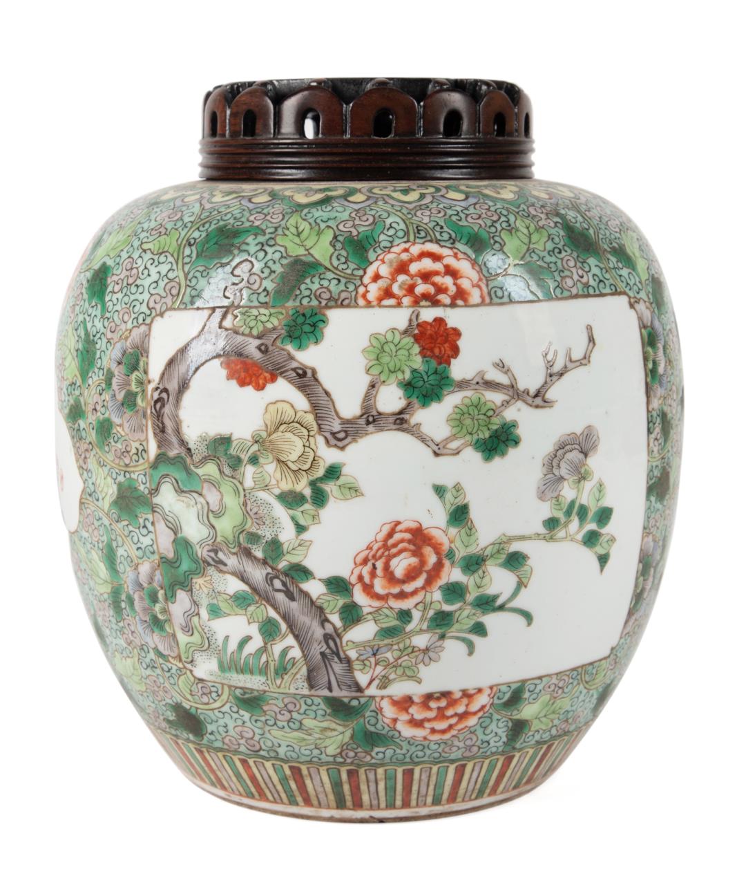 CHINESE FAMILLE VERTE GINGER JAR W/