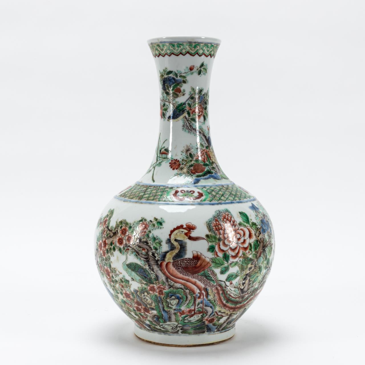 CHINESE FAMILLE VERTE GLOBULAR FORM