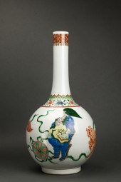 CHINESE FAMILLE VERTE GLOBULAR