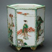 CHINESE FAMILLE VERTE HEXAGONA