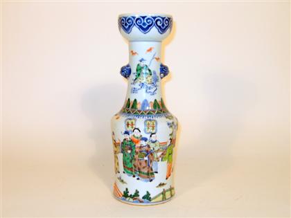 Chinese famille verte mallet vase