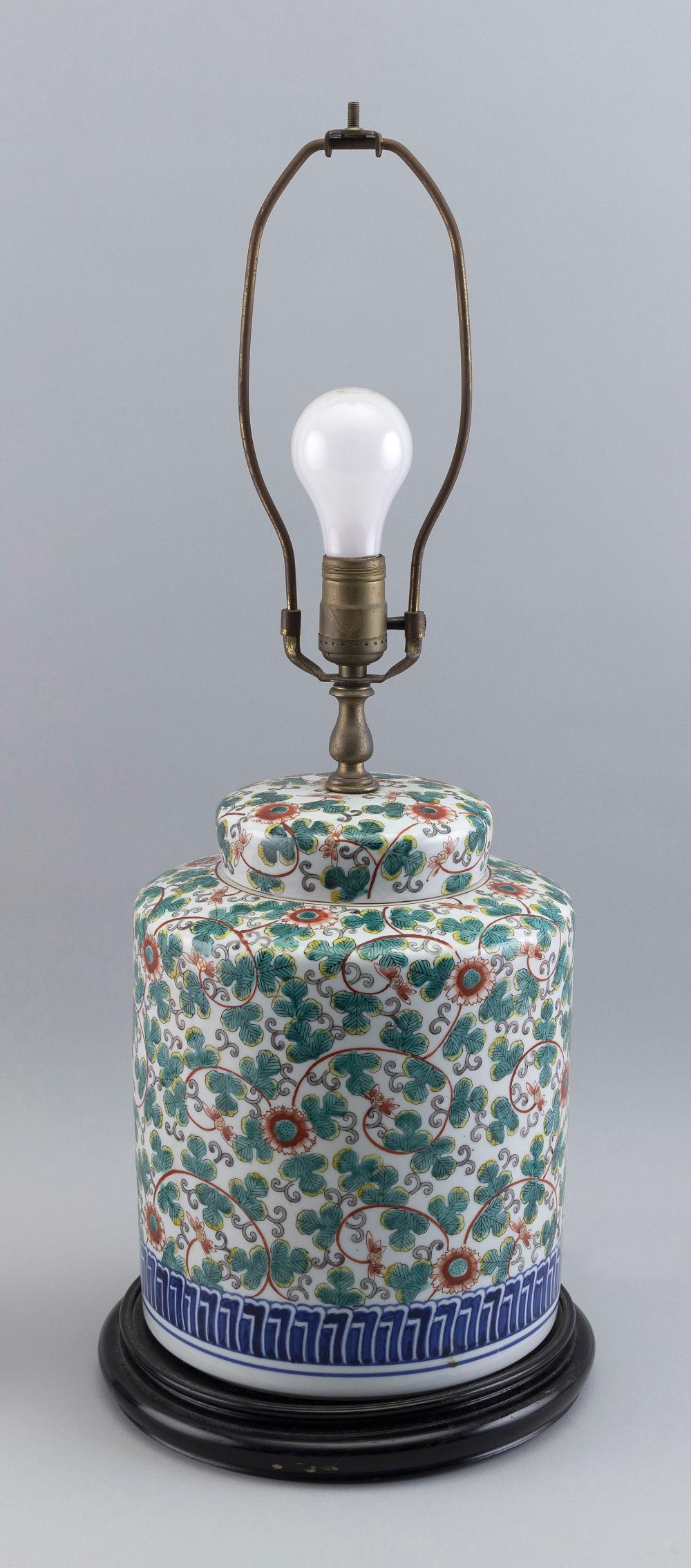 CHINESE FAMILLE VERTE PORCELAIN