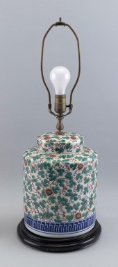 CHINESE FAMILLE VERTE PORCELAI